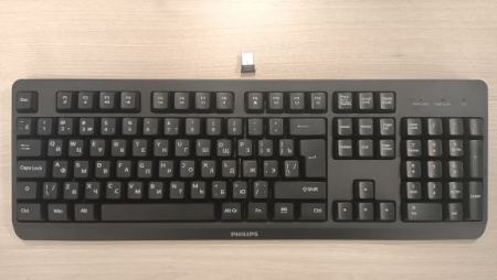 Аксессуары Philips Беспроводная Клавиатура SPK6307BL 2.4GHz 104 клав, русская заводская раскладка, чёрный Чёрный